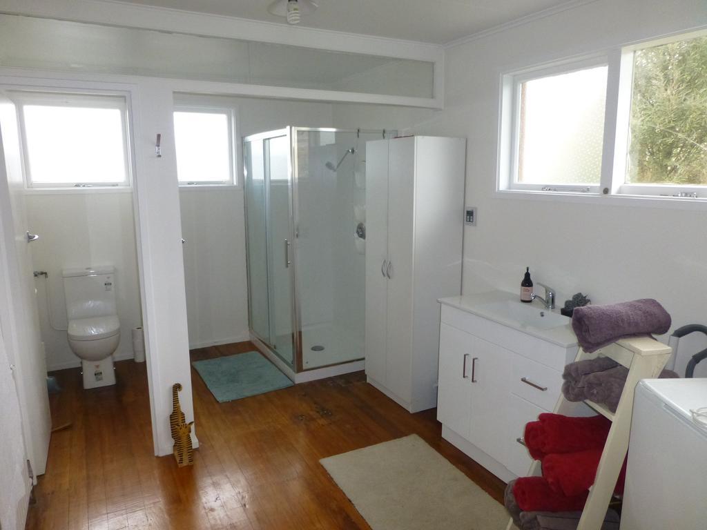 Inglenook Homestay Гор Екстериор снимка